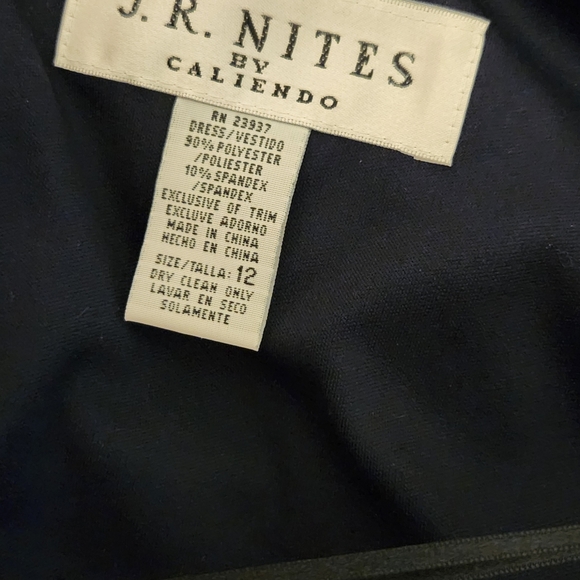 VintageBlack and Gold Sequin Blazer - Picture 10 of 16